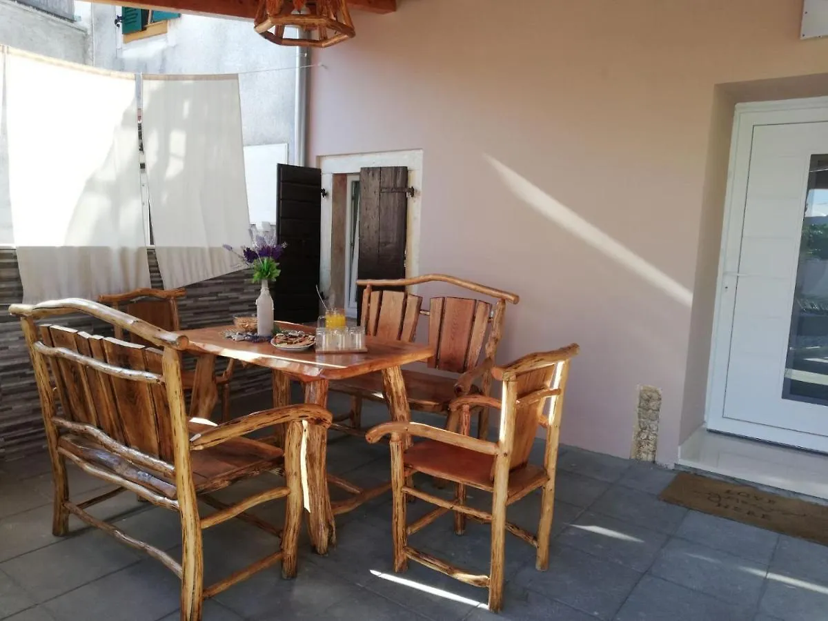 Elia Duga Uvala Villa Pavicini Croatia